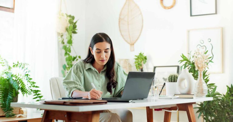 how to start a supplement company, make your own supplement brand, creating a supplement brand, how to make a supplement company, how to create a supplement company, start your own supplement brand